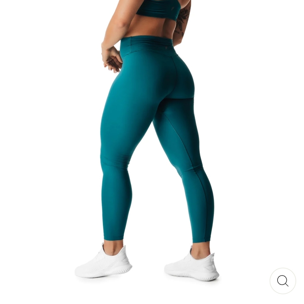 1st phorm essential leggings